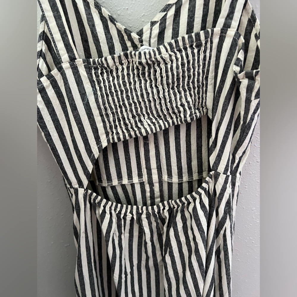 Striped Button Down Detailed Dress Size Small New - Picture 3 of 7